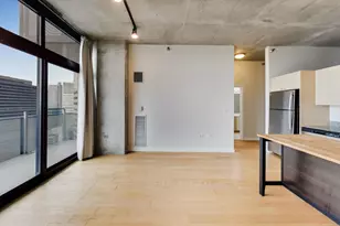235 W Van Buren St, Chicago, IL 60607 - Photo 4