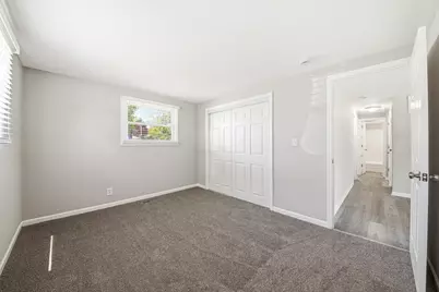 58 Golfview Lane, Carpentersville, IL 60110 - Photo 12