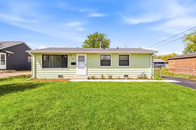 58 Golfview Lane, Carpentersville, IL 60110 - Photo 1