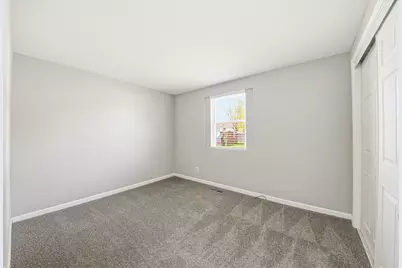 58 Golfview Lane, Carpentersville, IL 60110 - Photo 14