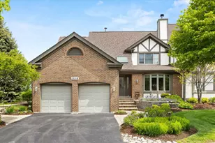 10718 Hollow Tree Rd, Orland Park, IL 60462 - Photo 1