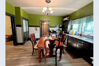 300 W Allmon Street, Salem, IL 62881 - Photo 8
