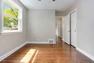 10072 Drury Ln, Westchester, IL 60154 - Photo 18
