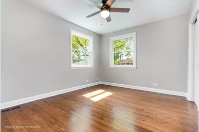 10072 Drury Lane, Westchester, IL 60154 - Photo 16