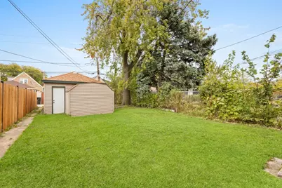 10231 S Rhodes Avenue, Chicago, IL 60628 - Photo 26