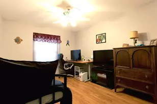 607 Flanagan Dr, Minooka, IL 60447 - Photo 12