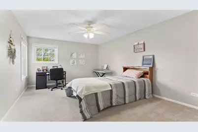 2060 Crossing Court, Lombard, IL 60148 - Photo 14