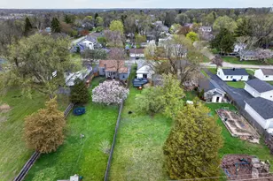 320 Chalmers St, Geneva, IL 60134 - Photo 24