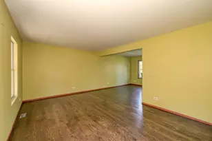 130 Canton Ln, Streamwood, IL 60107 - Photo 16