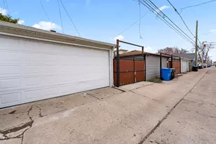 6145 W Fletcher St, Chicago, IL 60634 - Photo 34