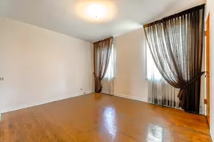 1928 N 72nd Ct, Elmwood Park, IL 60707 - Photo 6