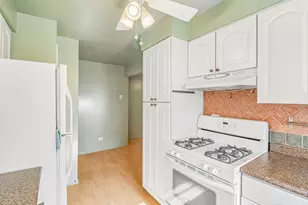 5220 Oakton St, Skokie, IL 60077 - Photo 6