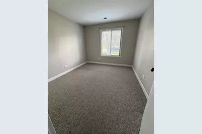 823 E Coach Road #5, Palatine, IL 60074 - Photo 12