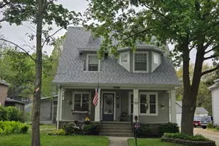 406 N 4th St, Oregon, IL 61061 - Photo 1