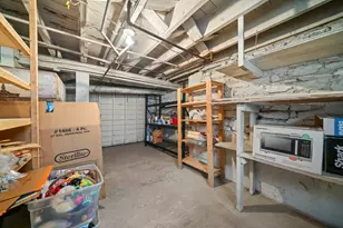 406 N 4th St, Oregon, IL 61061 - Photo 28