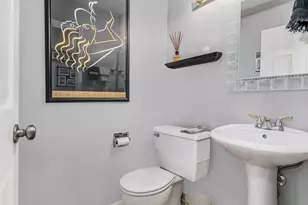 1813 Clyde Dr, Naperville, IL 60565 - Photo 20