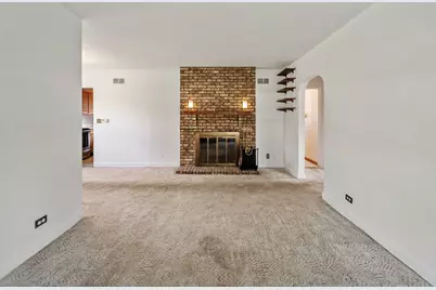 4N365 9th Avenue, Addison, IL 60101 - Photo 8