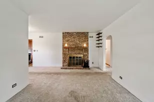 4N365 9th Ave, Addison, IL 60101 - Photo 8