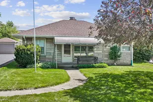 4N365 9th Ave, Addison, IL 60101 - Photo 1