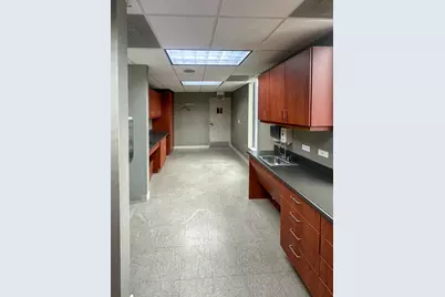2400 N Ashland Avenue, Chicago, IL 60614 - Photo 2