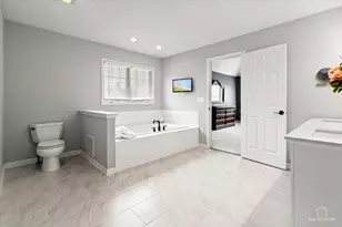 3848 Junebreeze Ln, Naperville, IL 60564 - Photo 20