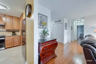 190 S Wood Dale Rd, Wood Dale, IL 60191 - Photo 14