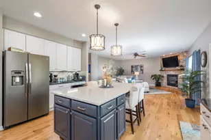 206 Chesapeake Bay, Winthrop Harbor, IL 60096 - Photo 8