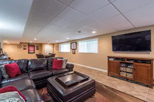 206 Chesapeake Bay, Winthrop Harbor, IL 60096 - Photo 30