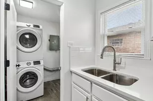 3417 S Central Ave, Cicero, IL 60804 - Photo 8