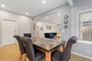 520 N Veterans Pkwy, Addison, IL 60101 - Photo 12