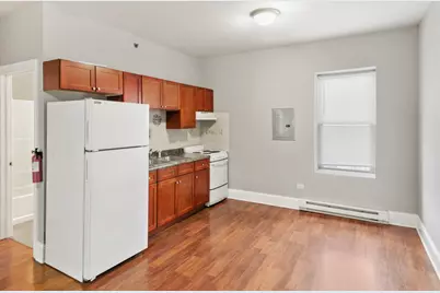 115 N Hickory Street #C, Joliet, IL 60435 - Photo 2
