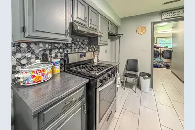 626 Bryan Avenue, Danville, IL 61832 - Photo 12