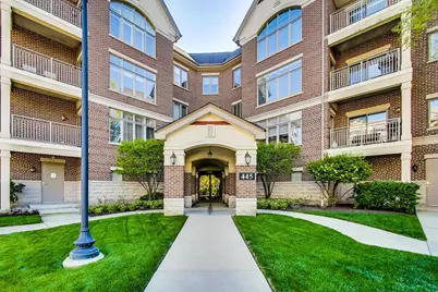445 Village Green #308, Lincolnshire, IL 60069 - Photo 2