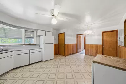 8351 W 99th Street, Palos Hills, IL 60465 - Photo 16