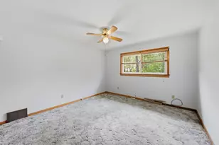 8351 W 99th St, Palos Hills, IL 60465 - Photo 8