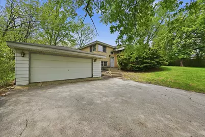 8351 W 99th Street, Palos Hills, IL 60465 - Photo 4