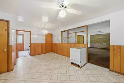8351 W 99th Street, Palos Hills, IL 60465 - Photo 18