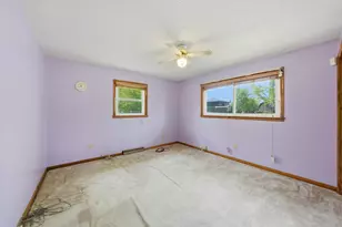8351 W 99th St, Palos Hills, IL 60465 - Photo 6