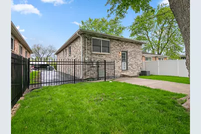 14909 Martin Luther King Jr Drive, Dolton, IL 60419 - Photo 22