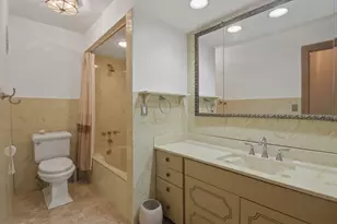 9529 Bronx Ave, Skokie, IL 60077 - Photo 20