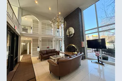 9529 Bronx Avenue #401, Skokie, IL 60077 - Photo 2