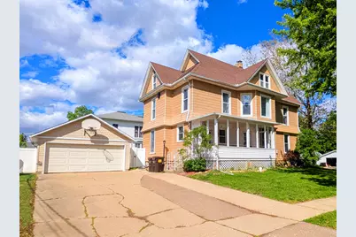 407 S Cherry Street, Morrison, IL 61270 - Photo 2