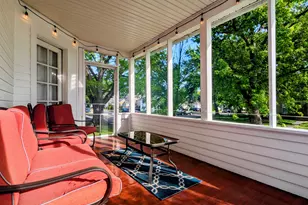 407 S Cherry St, Morrison, IL 61270 - Photo 4