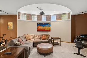 1202 W Fletcher St, Chicago, IL 60657 - Photo 40