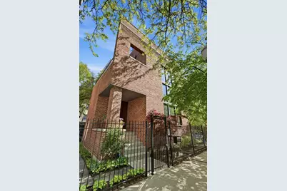 1202 W Fletcher Street, Chicago, IL 60657 - Photo 2