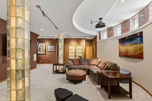 1202 W Fletcher St, Chicago, IL 60657 - Photo 38