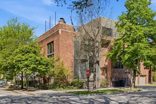 1202 W Fletcher St, Chicago, IL 60657 - Photo 1