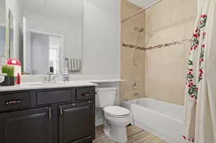 233 E 13th St, Chicago, IL 60605 - Photo 14