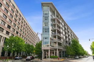 845 N Kingsbury St, Chicago, IL 60610 - Photo 1