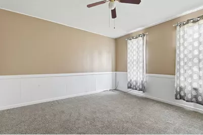 1545 W 2nd Street, Davenport, IA 52802 - Photo 20
